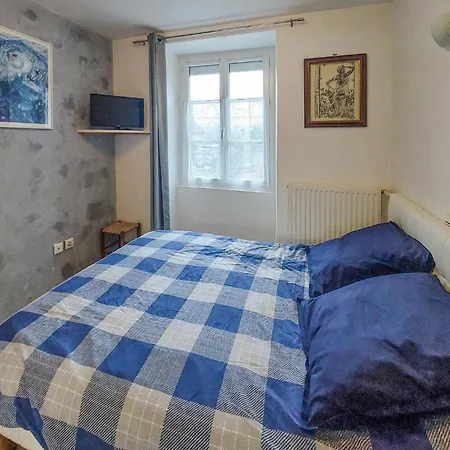 1 Bedroom Cozy In Semesterbostad Touvois